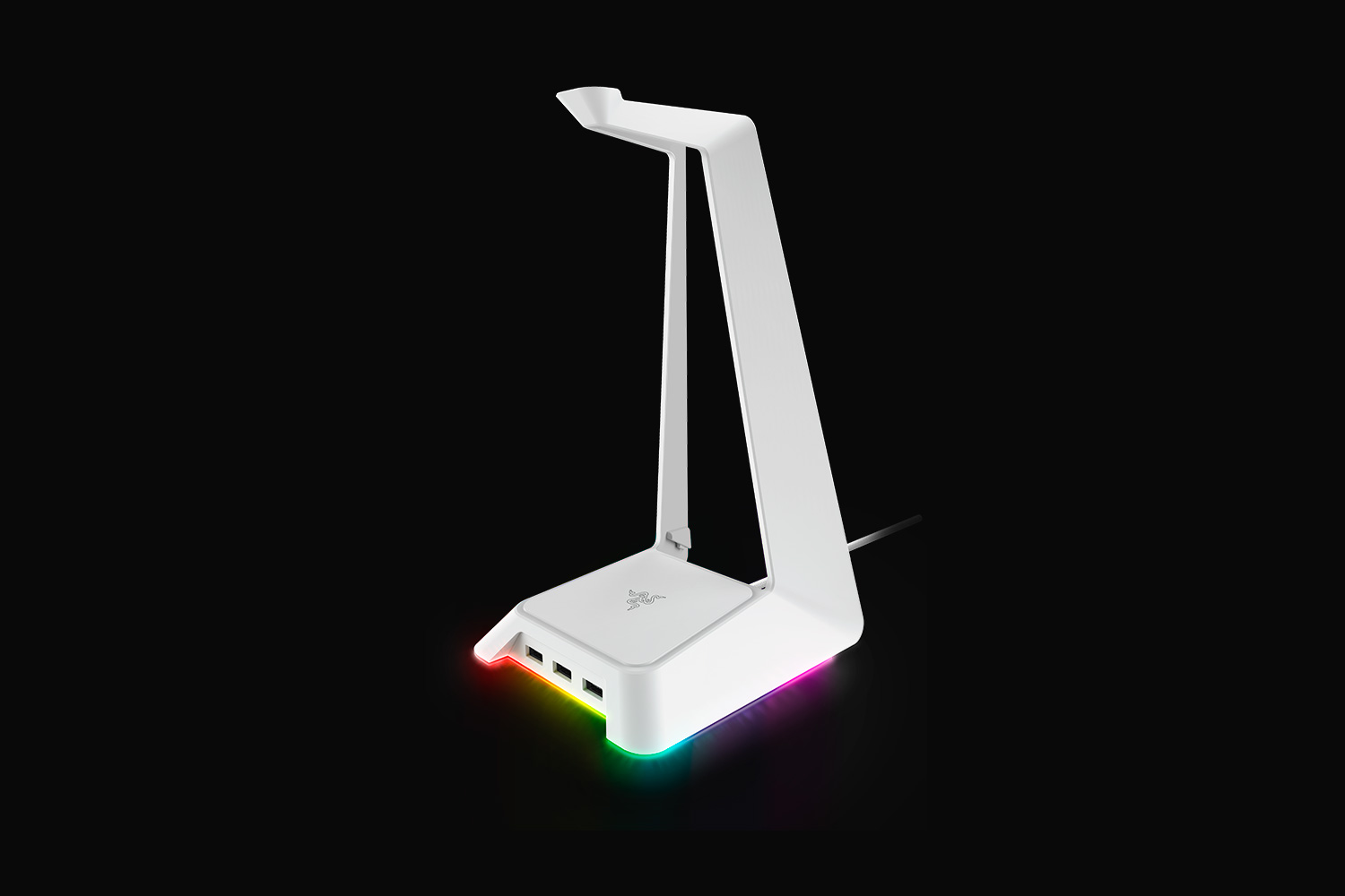 Купить Razer Base Station Chroma белый [RC21-01190300-R3M1] в