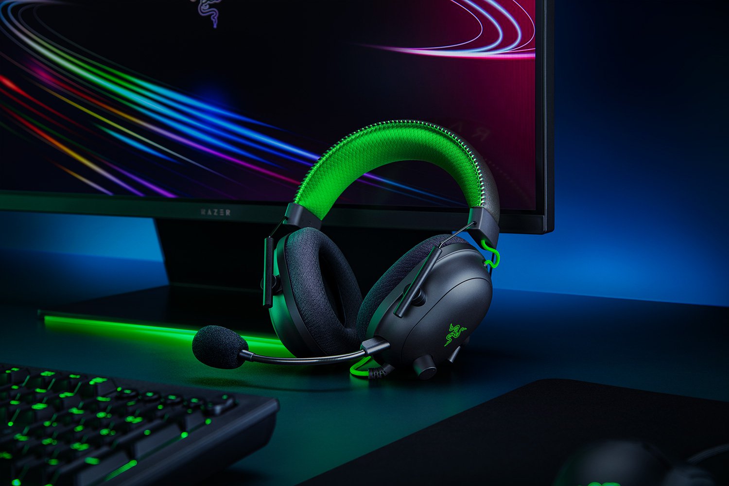 Купить Razer BlackShark V2 with USB Sound Card Special Edition