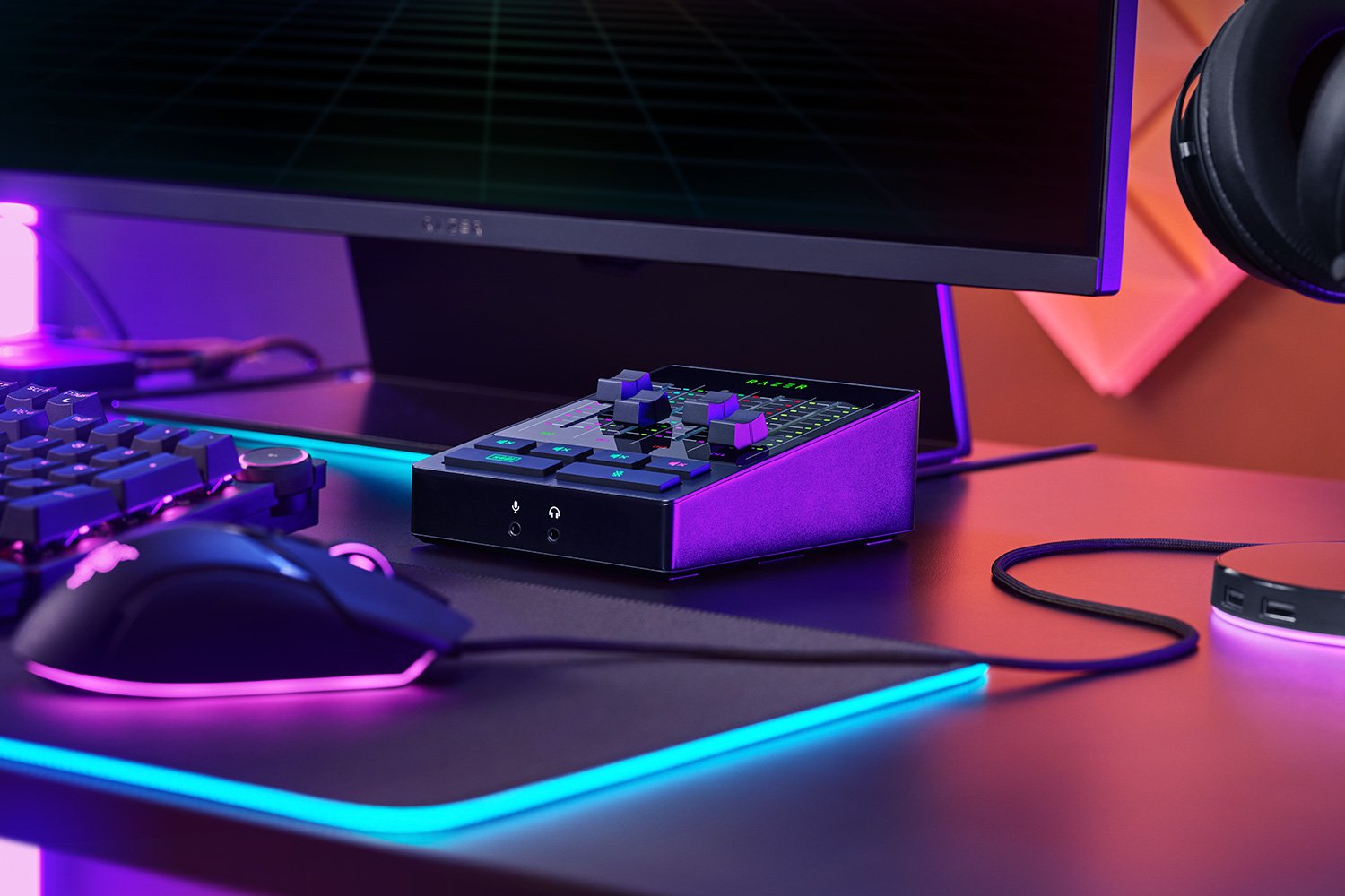 ば*す様 Razer Audio Mixer RZ19-0386 Razer Audio Mixer (RZ19-03860100-R3M1) купить в интернет