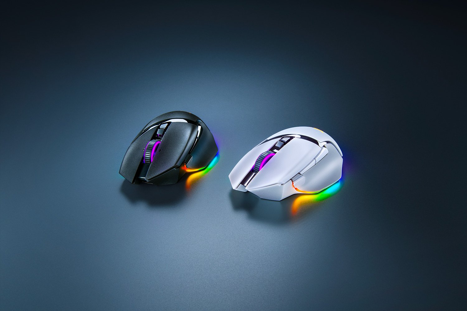 新品 Razer Basilisk V3 Pro White dockセット Купить Razer Basilisk V3 Pro белый [RZ01-04620200-R3G1] в интернет
