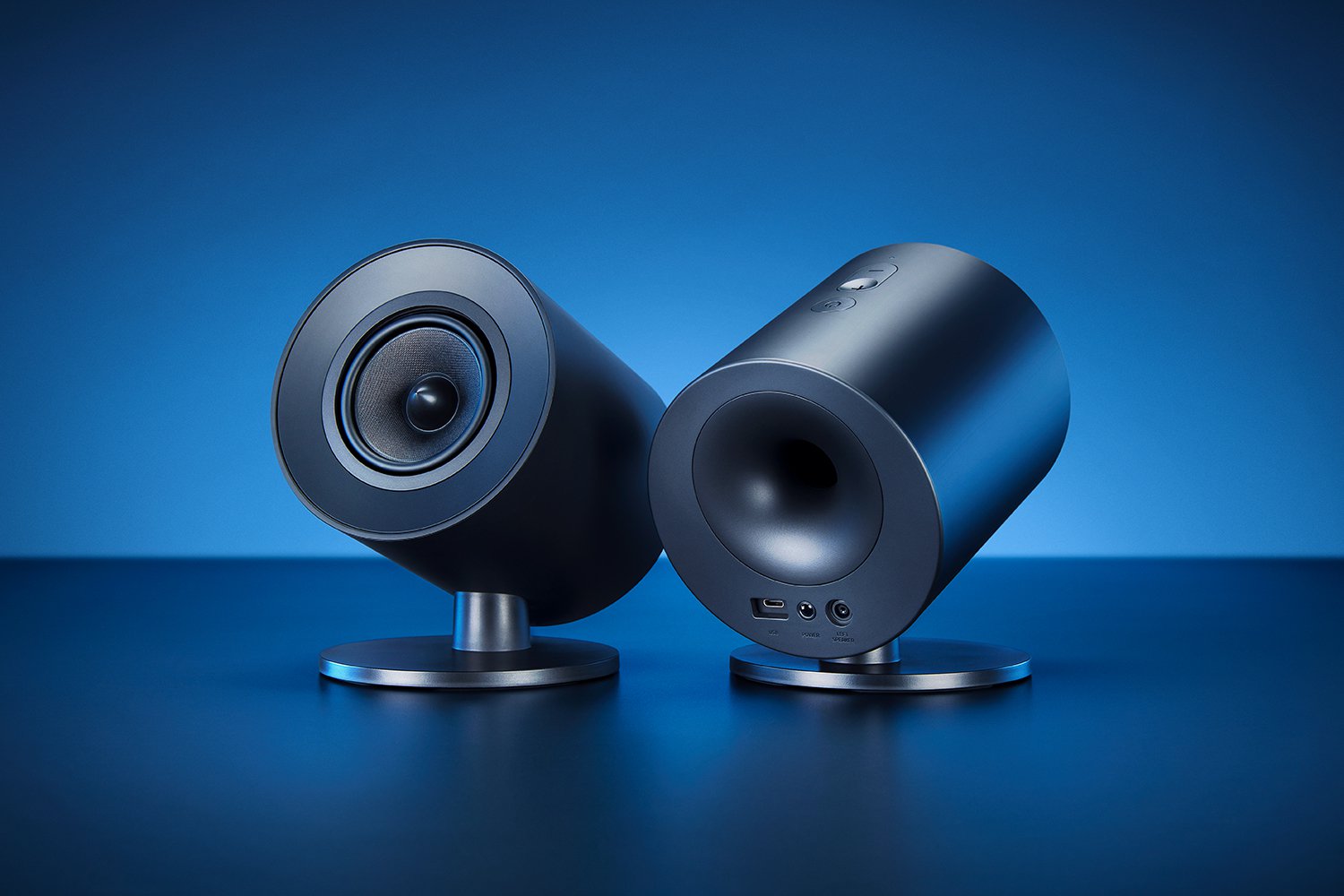 Купить Razer Nommo V2 X [RZ05-04760100-R3G1] в интернет магазине