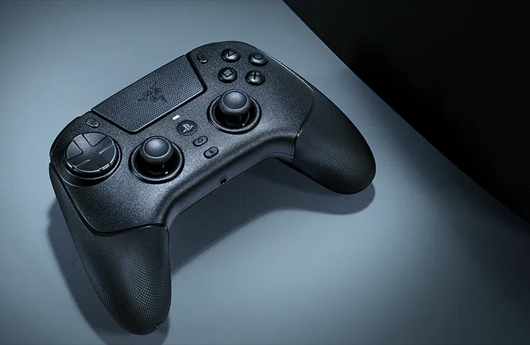 Купить Razer Raiju V3 Pro черный [RZ06-05580100-R3G1] в интернет