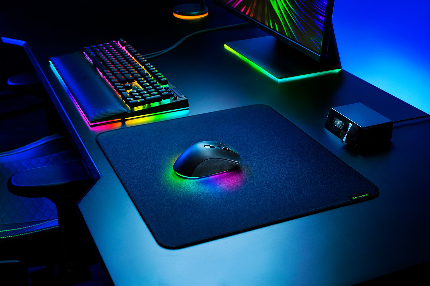 Игровая беспроводная мышь Razer Pro Click V2 с 9 программируемыми кнопками 
