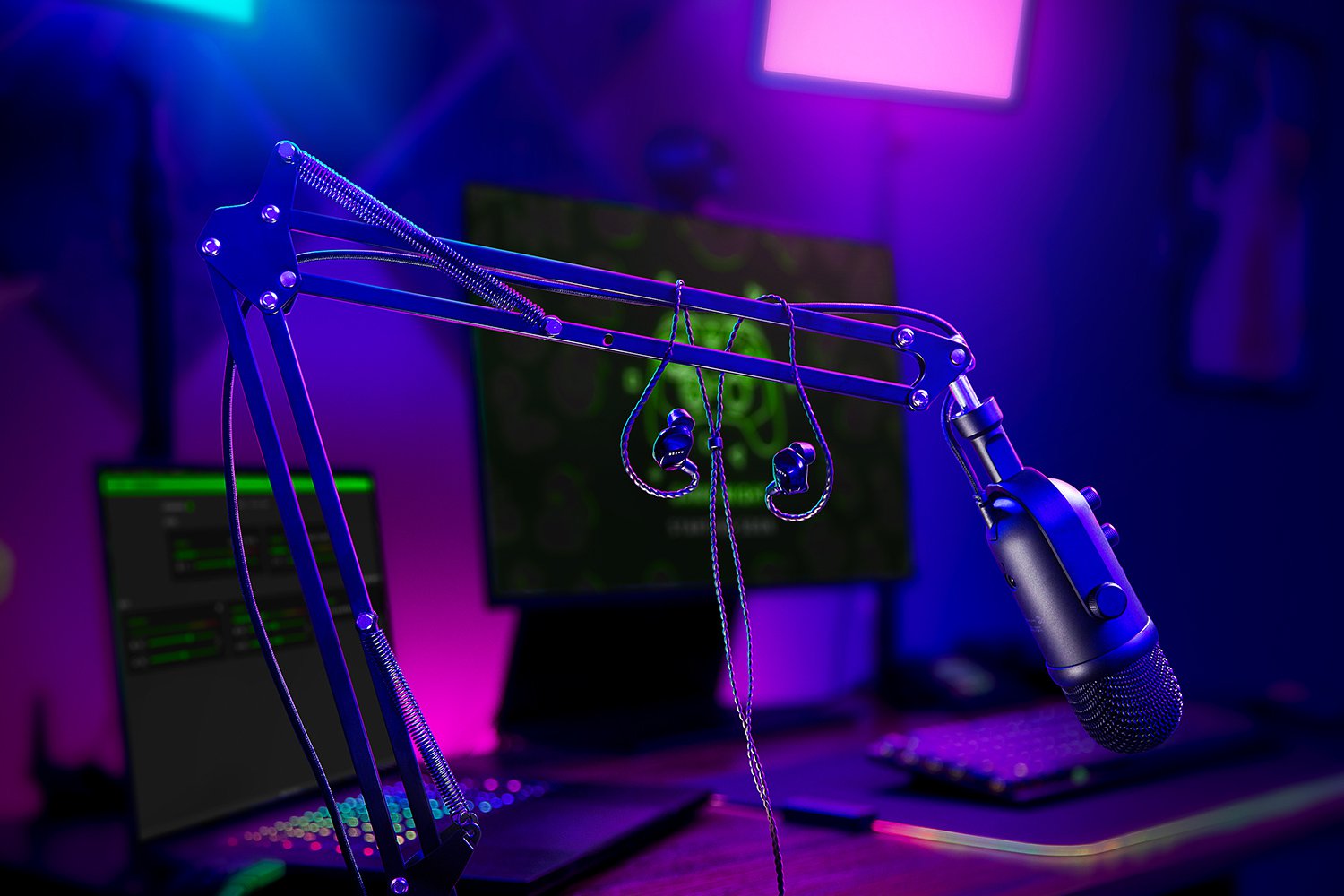 Купить Razer Moray [RZ12-04450100-R3M1] в интернет магазине